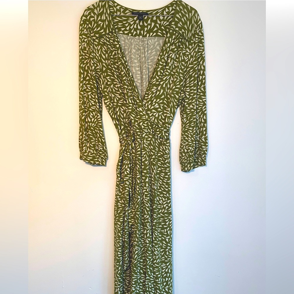 Banana Republic Green Leaf Print Maxi Dress